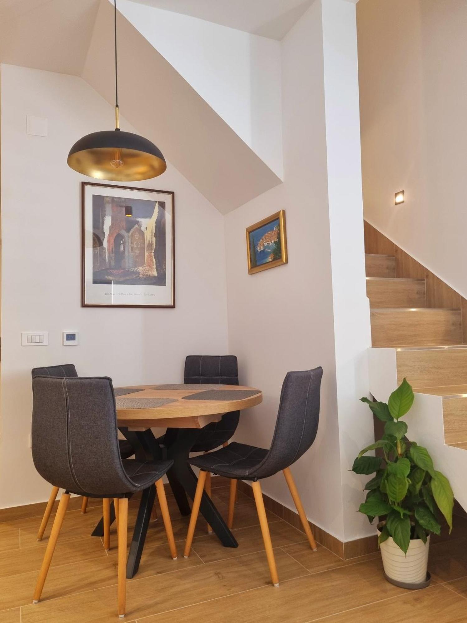Marich Homestay Дубровник Экстерьер фото