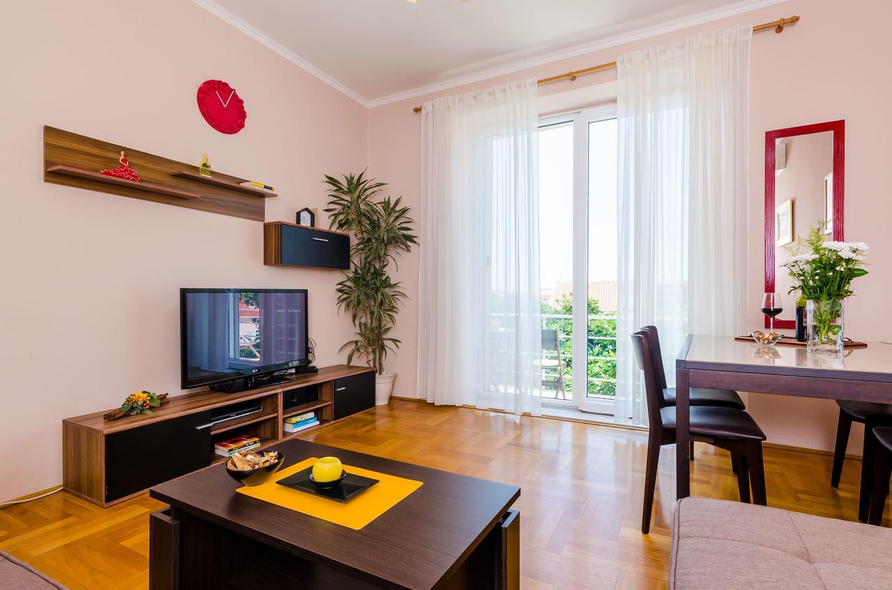 Marich Homestay Дубровник Экстерьер фото